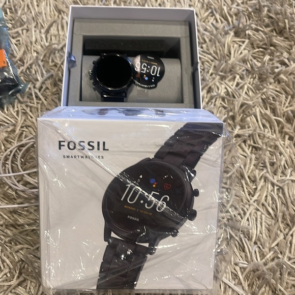 Fossil Gen 5 Smartwatch Carlyle HR Black Stainless Steel Set - Picture 1 of 5